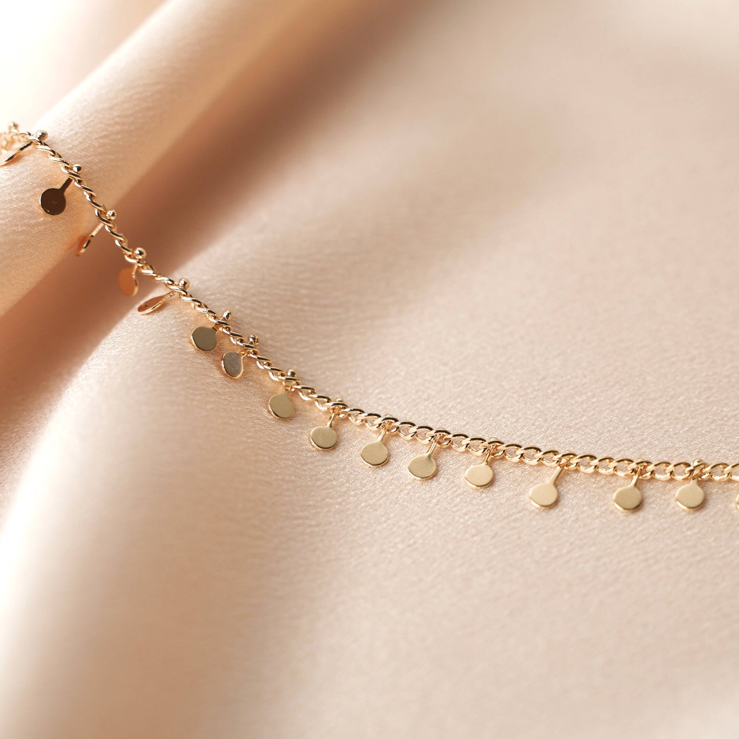 Bracelet plaqué or chaine billes