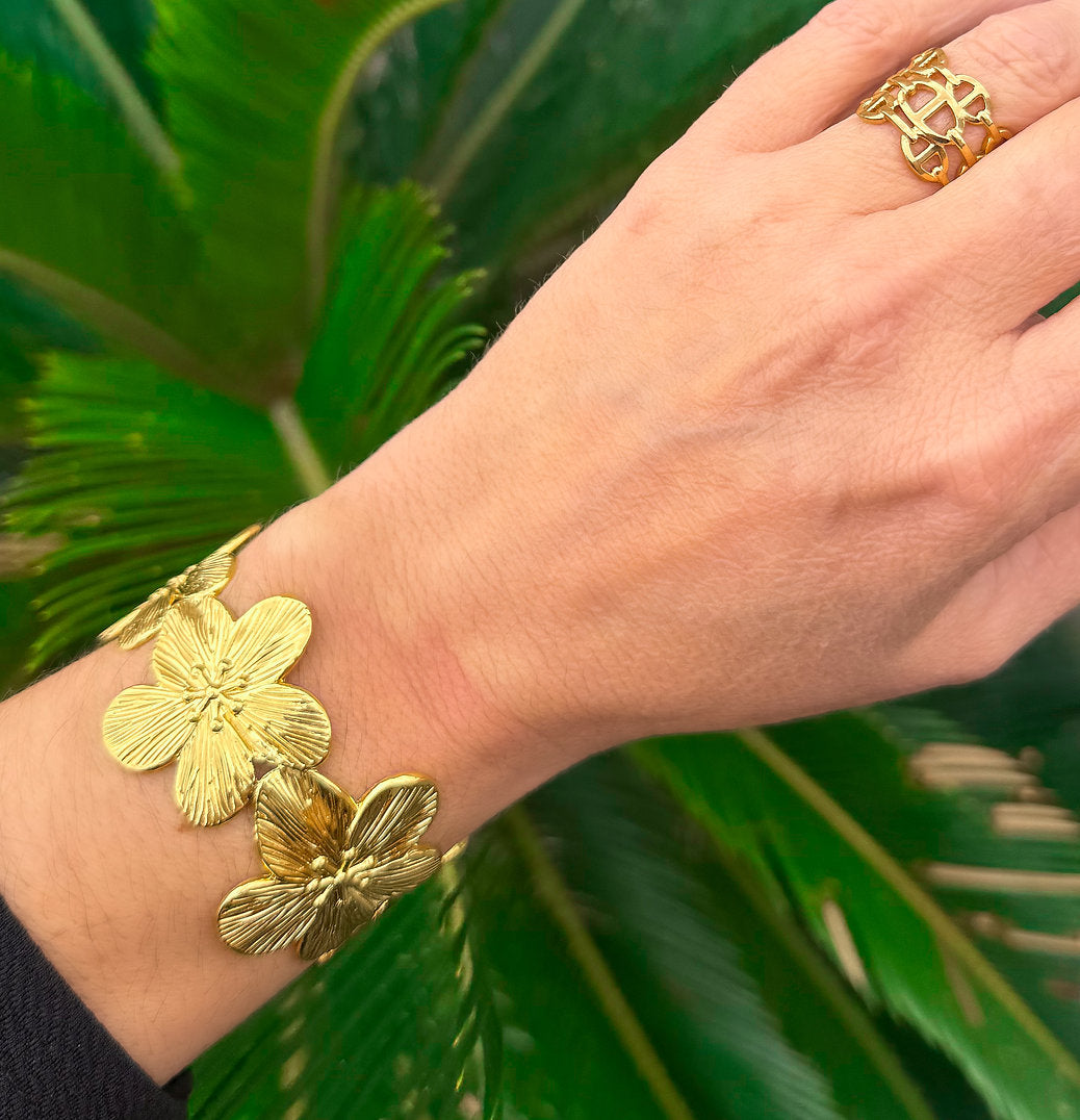 NOUVEAUTE ! bracelet manchette fleurie | acier inoxydable doré.