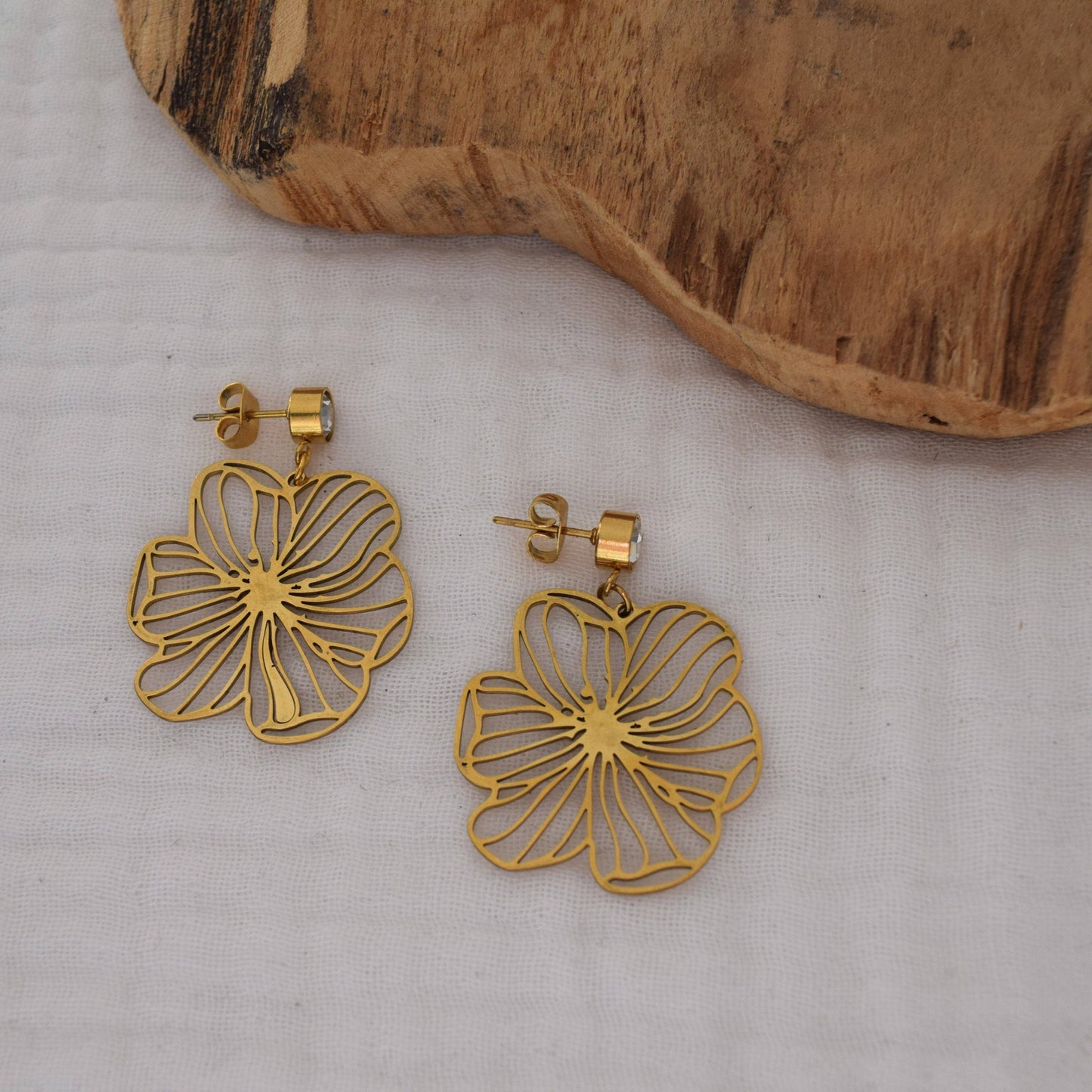 Boucles d'oreilles Flora acier inoxydable ou doré à l'or fin